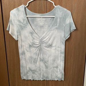 American eagle size small t-shirt